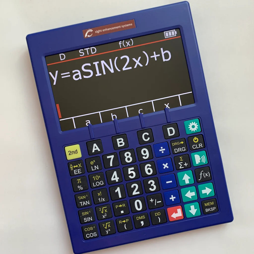 Calculadora científica SciPlus 3300 azul de Sight Enhancement Systems, con pantalla LCD grande mostrando la ecuación 'y=aSIN(2x)+b' y teclado de teclas grandes con números blancos sobre negro y teclas verdes de función.